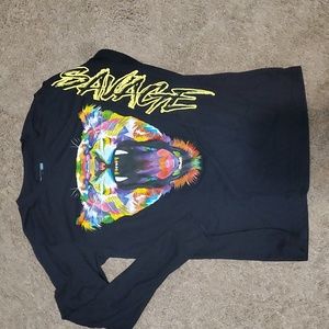BLACK GRAPHIC DESIGN MEN T SHIRT LRG. WITH SAVAGE DOWN THE SLEEVE.